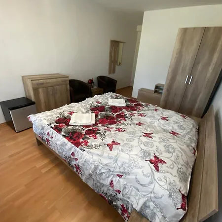 Flora Retro Дудинце