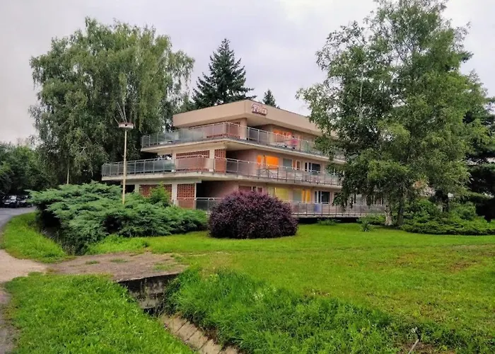 Otel Flora Retro Dudince