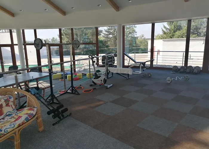 Flora Retro Otel Dudince